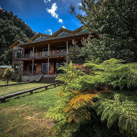 Mitico Puelo Lodge Las Gualas Eksteriør bilde