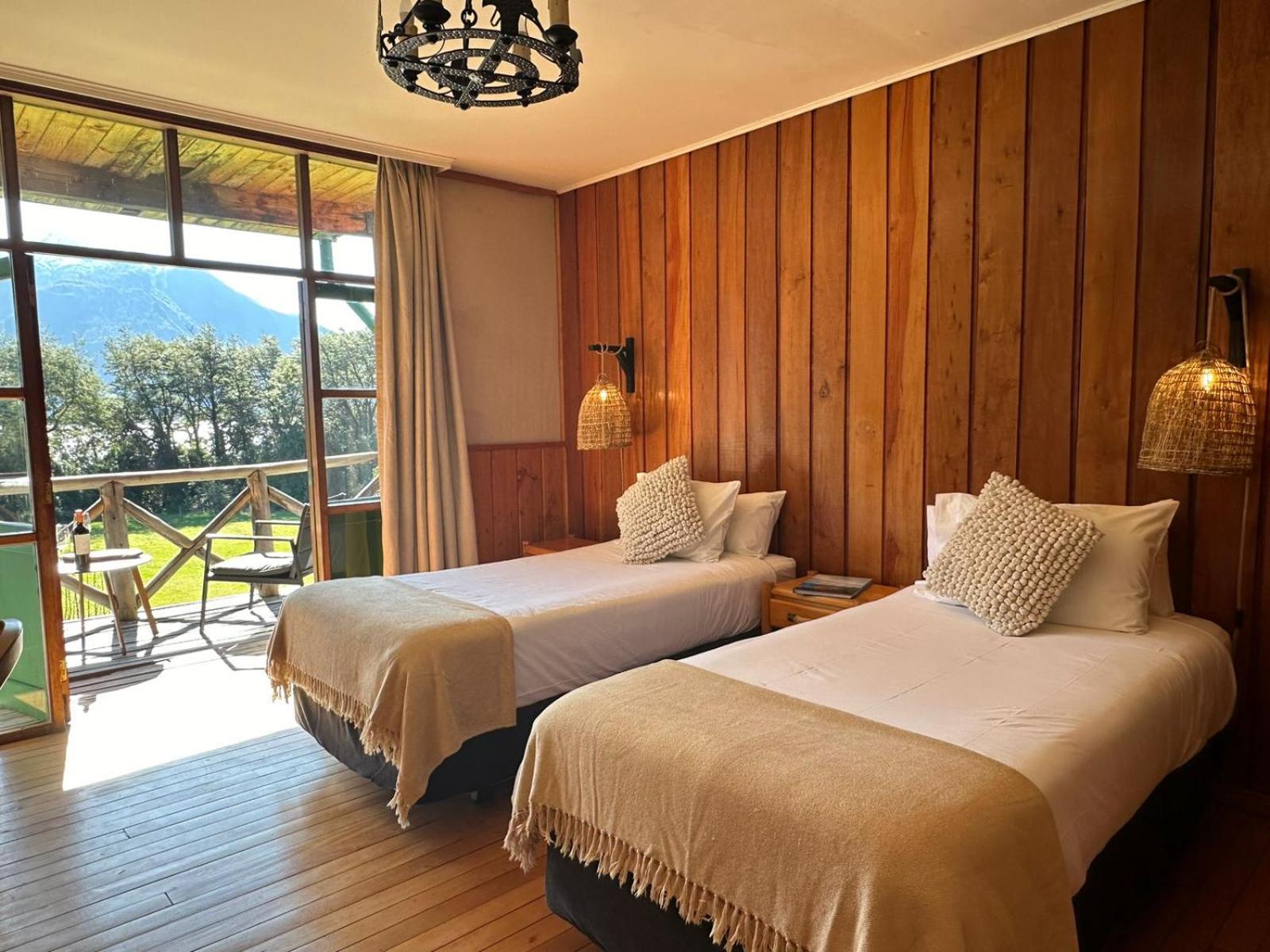 Mitico Puelo Lodge Las Gualas Eksteriør bilde