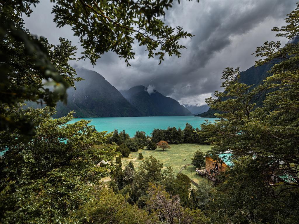 Mitico Puelo Lodge Las Gualas Eksteriør bilde