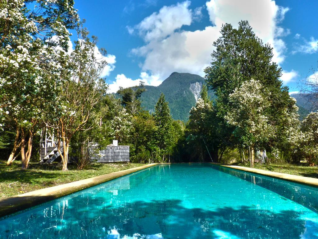 Mitico Puelo Lodge Las Gualas Eksteriør bilde