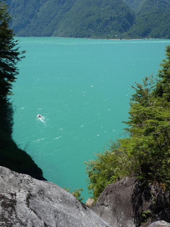 Mitico Puelo Lodge Las Gualas Eksteriør bilde
